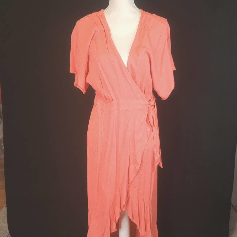 Young Fabulous & Broke wrap dress size small